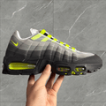 NIKE AIR MAX 95- Neon