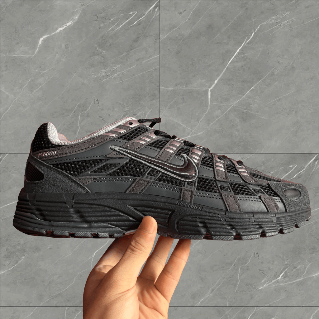 NIKE P6000