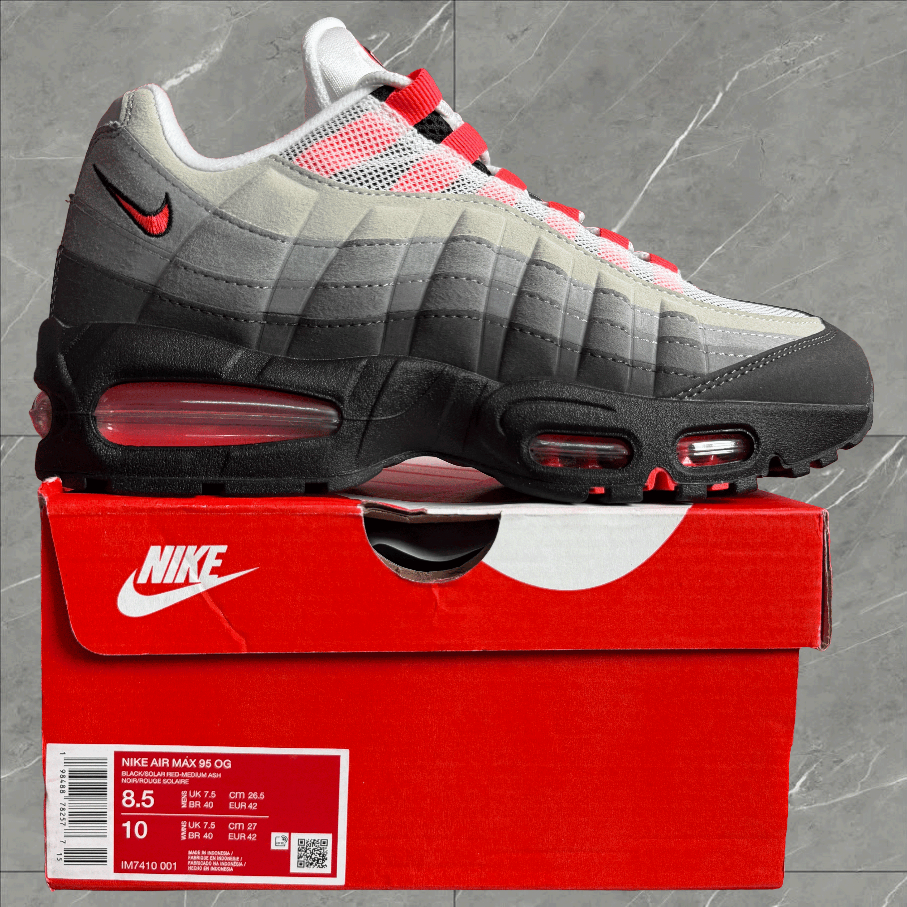 NIKE AIR MAX 95- SOLAR RED