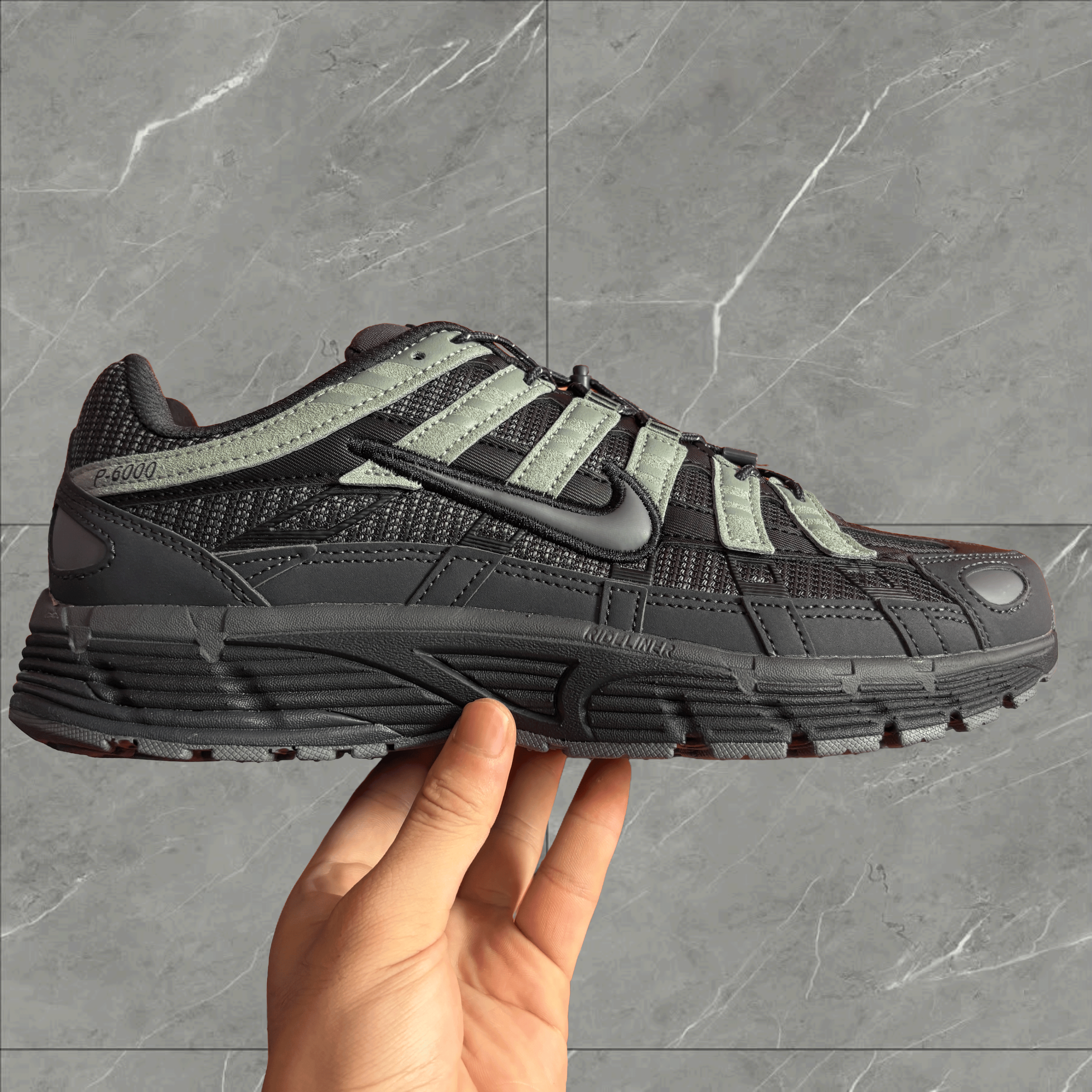 NIKE P6000