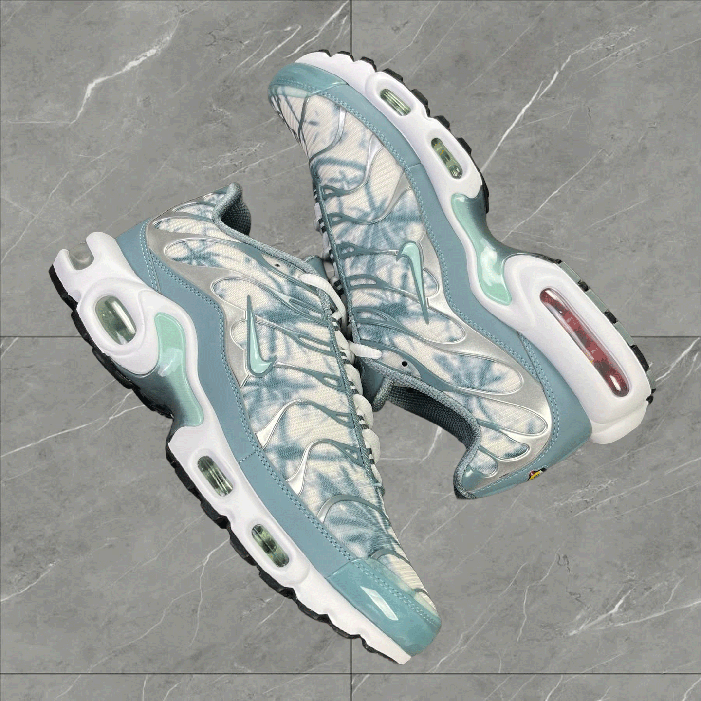 NIKE AIR MAX TN PLUS TUNED WATERWAY