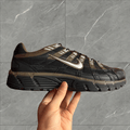 NIKE P6000