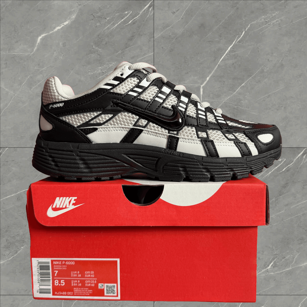 NIKE P6000