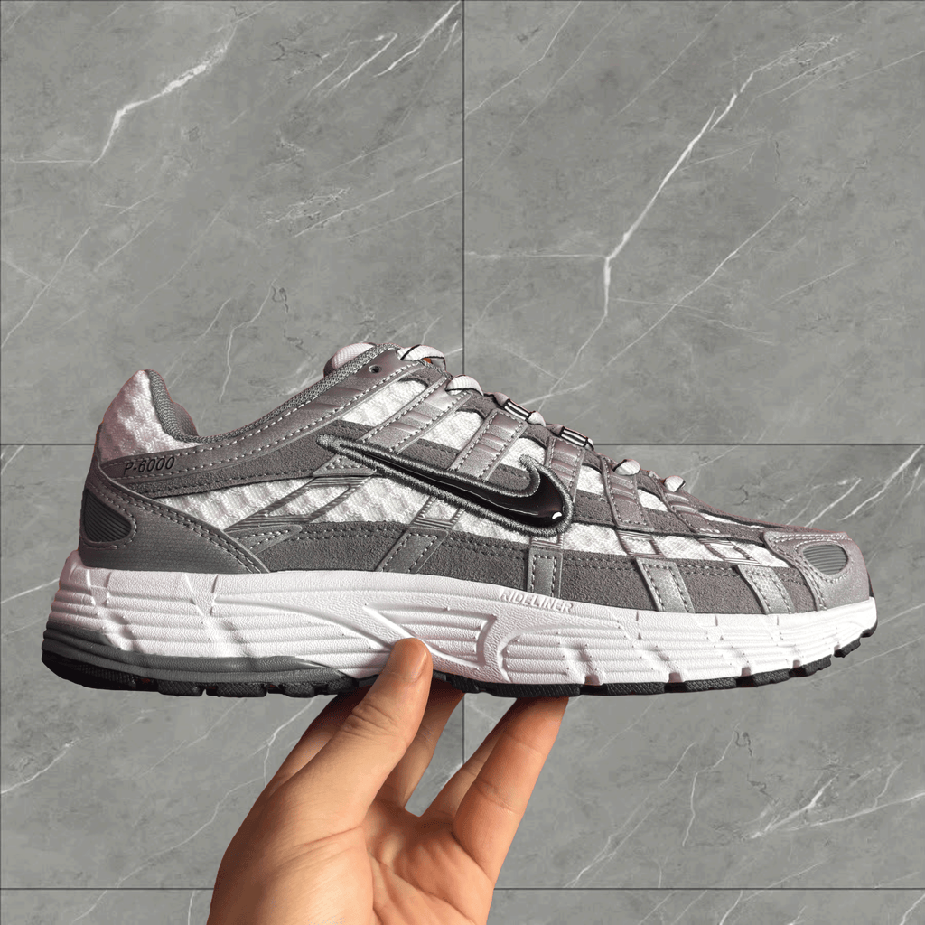 NIKE P6000