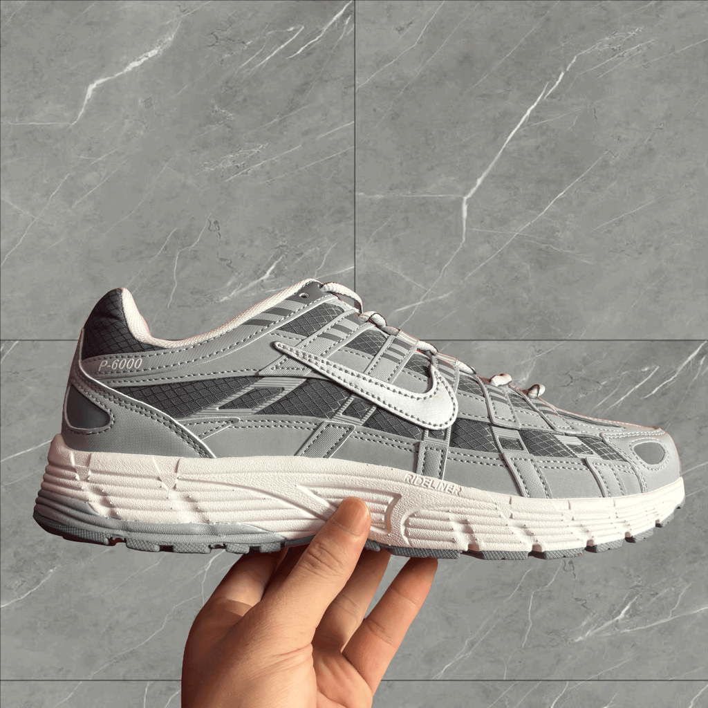 NIKE P6000