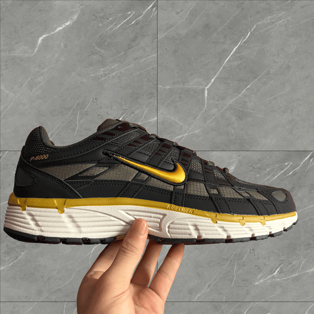 NIKE P6000