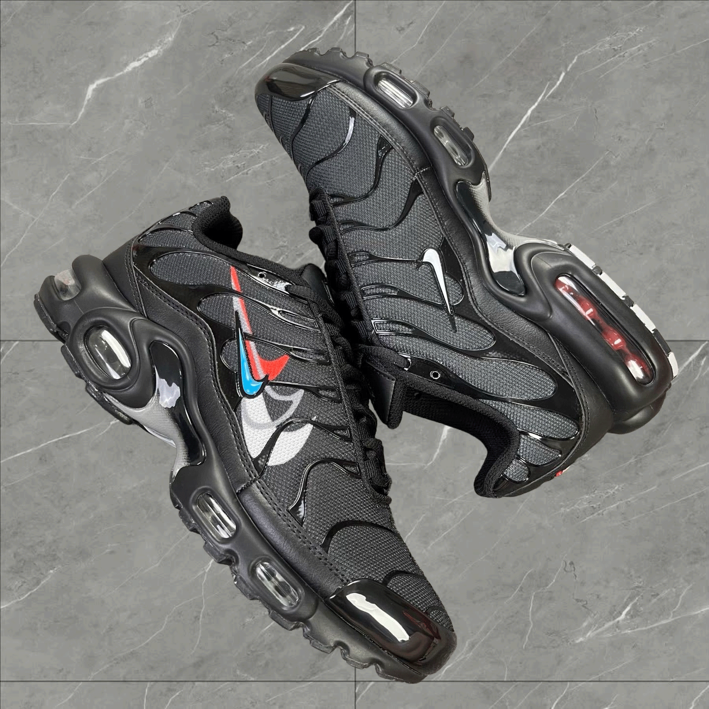 NIKE AIR MAX TN Multi Swoosh