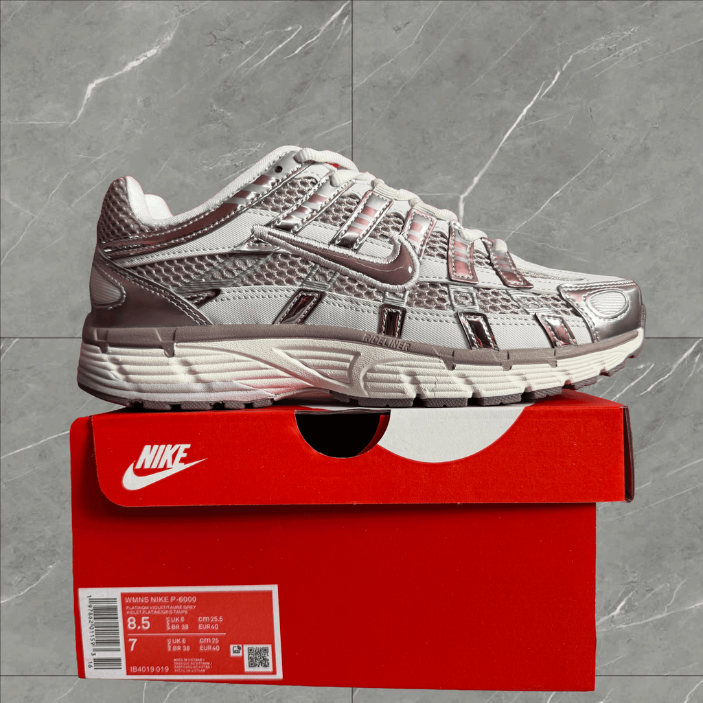 NIKE P6000